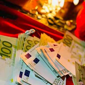 +229 46 94 65 21 LE VRAI PORTEFEUILLE MAGIQUE EN FRANCE,COMMENT AVOIR LE PORTEFEUILLE MAGIQUE EN EURO ?, un brocanteur à Paris 13ème