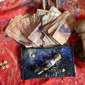 +229 46 94 65 21 VRAI PORTEFEUILLE MAGIQUE EN EUROS,MARABOUT PUISSANT  GRATUIT  ?, un brocanteur à Paris 13ème