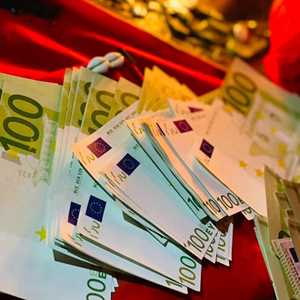 IL EXISTE VRAIMENT UN BON PORTE MONNAIE MAGIQUE AU BENIN ?+229 46 94 65 21, un brocanteur à Fort de France