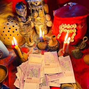 EXPERT MARABOUT DU VRAI PORTEFEUILLE MAGIQUE (BEDOU MAGIQUE  SANS CONSEQUENCES? +229 46 94 65 21, un brocanteur à Paris 1er