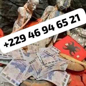 EN FRANCE IL EXISTE REELEMENT UN VRAI PORTEFEUILLE MAGIQUE EN EURO+229 46 94 65 21, un brocanteur à Paris 4ème