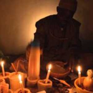 Vrai marabout voyant gratuit, un vendeur d'antiquités à Miramas