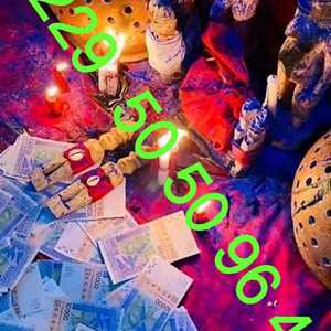 COMMENT AVOIR UN VRAI PORTEFEUILLE MAGIQUE , COMMENT OBTENIR LE PORTEFEUILLE ? +229 01 50 50 96 41 , un expert en débarras à Bussy-Saint-Georges